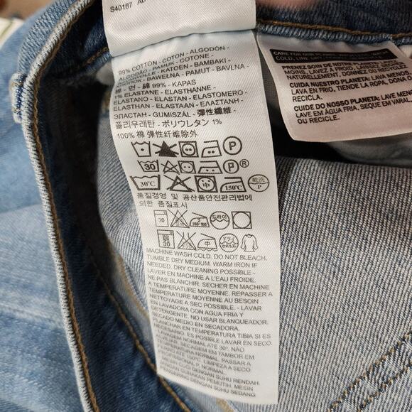 Levi's Strauss & Co. 602 Pin Slim Straight Leg Jeans Light Blue Size 28 - Picture 8 of 9